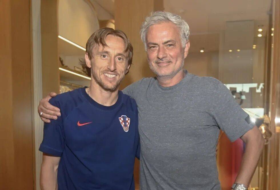 “莫德里奇：感谢穆里尼奥！西甲联赛免费高清