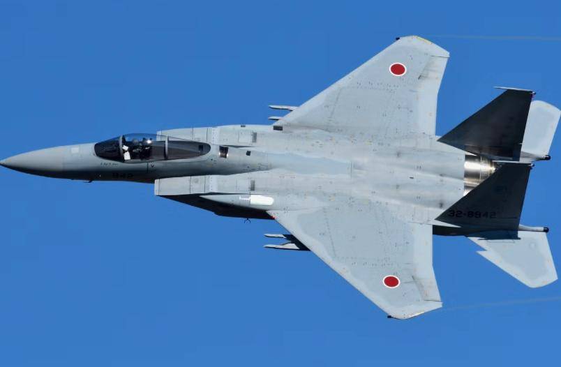 中日宫古海峡斗法,歼-15舰载机雷达锁定日本战机,日本半夜开会紧急抗议! 中日宫古海峡斗法,歼-15舰载机雷达锁定日本战机,日本半夜开会紧急抗议!