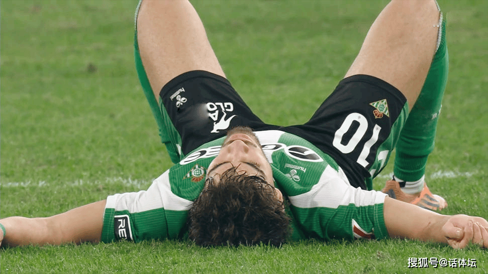 “西班牙足球甲级联赛又一个亚马尔！巴萨妖星