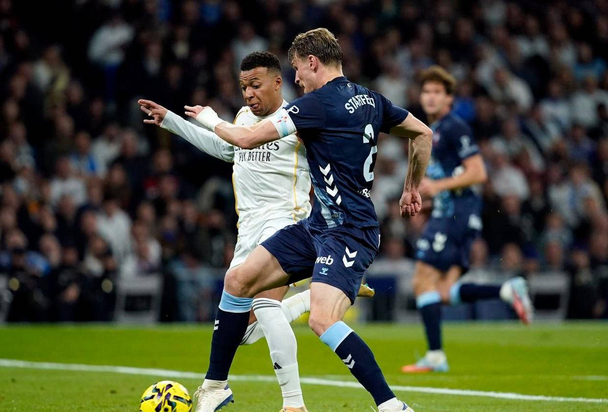 西甲联赛免费高清直播＋实时赛程积分榜＋竞彩预测全覆盖（2025赛季）皇马主场遭遇惨败西甲最新积分榜揭晓：皇马落后榜首4分形势严峻