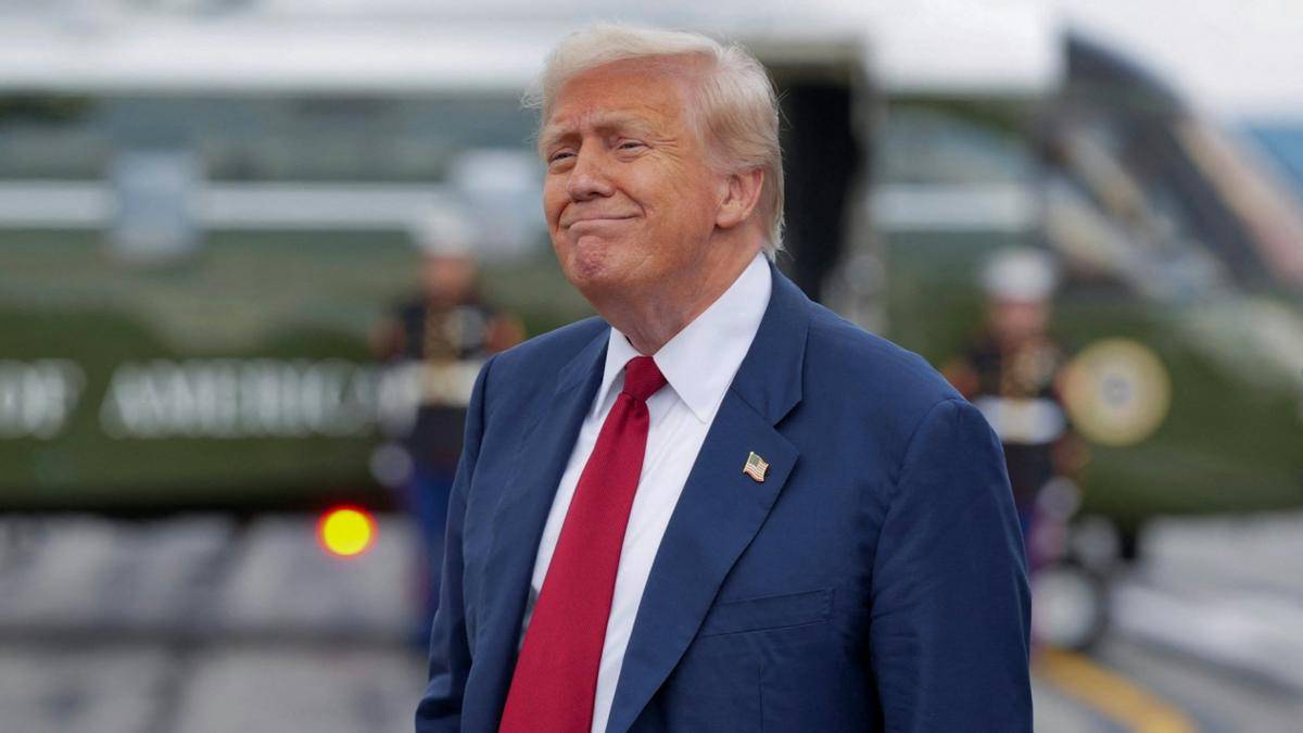 原创 特朗普开绿灯,允许出口H200芯片,中方买不买?外交部斩钉截铁