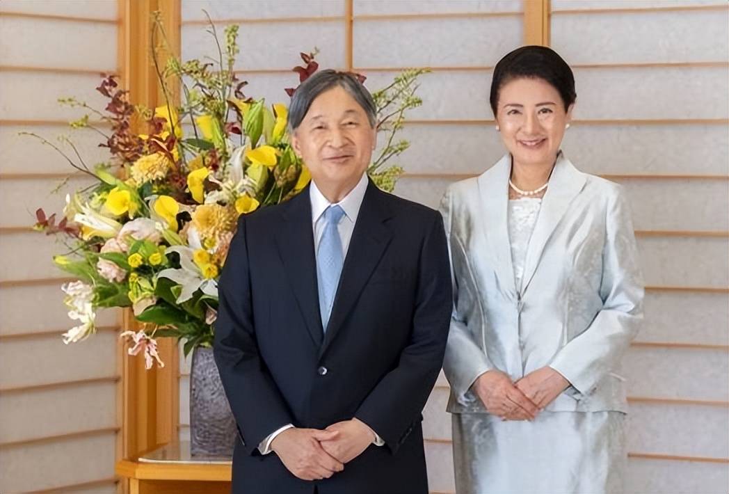 中方连拒三场会晤,军方对日称呼已变,日本皇室紧急出面求情,高市早苗有大动作?