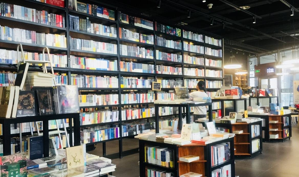 安徽美女道士胡千慧被捕：精通胡媚术，九名男徒弟揭露其罪行