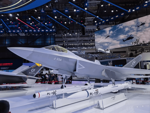 脸皮够厚的！签完“反华条款”后，马来西亚又想买中国导弹和战机