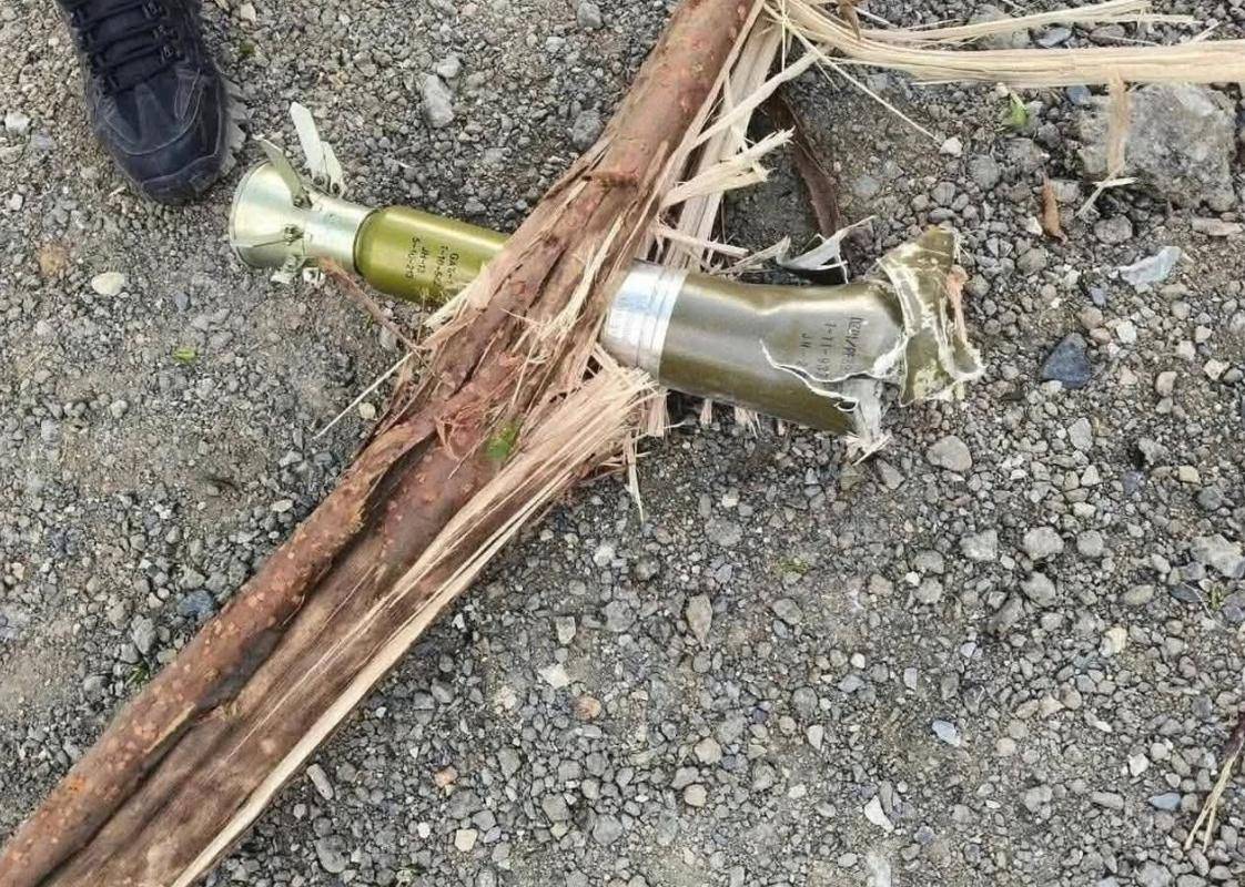 泰柬冲突又有新状况，泰国装甲车安装木头附加装甲，成功拦截中式反坦克火箭弹？