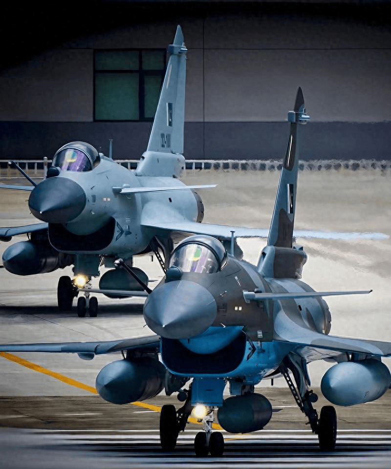 巴军尝到中式体系的甜头，4艘潜艇很快交付，4架空警500也在路上