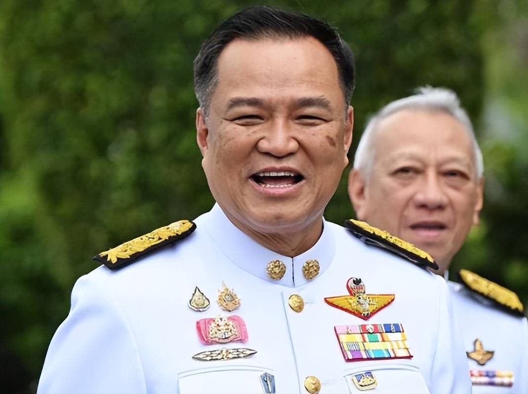 柬埔寨一仗被打出原形，柬代表怕有去无回，王室势力暗中发力？