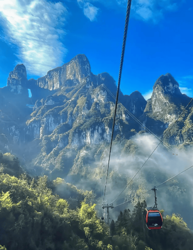 “张家界旅游攻略自由行：张家界5天4晚路线