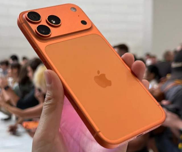 原创             苹果三个月卖1300万，小米三个月卖260万，华为一个月120万