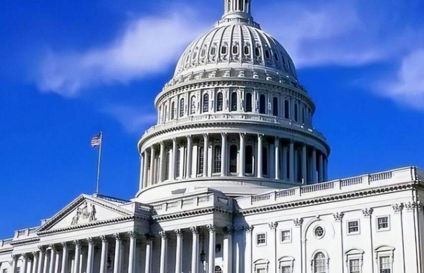 中方禁止入境后，美国务院怒了，我使馆早有警告：岛内恐成火药桶