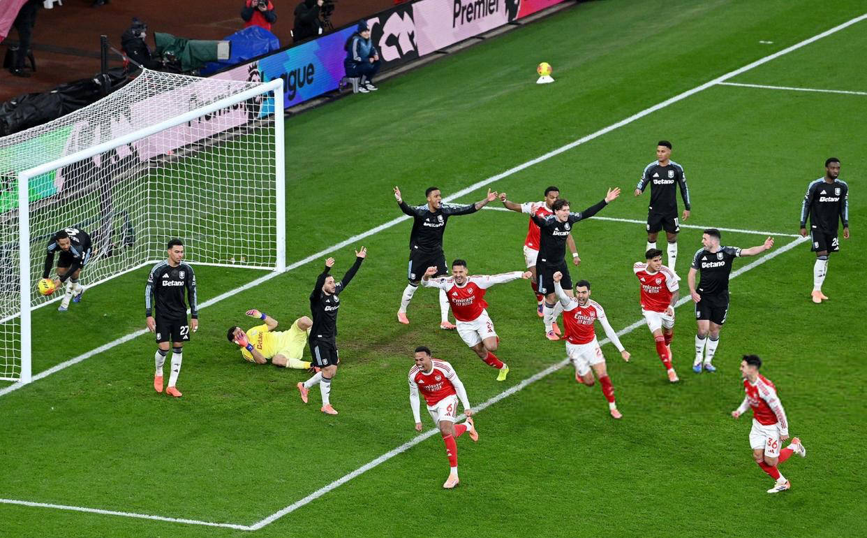 半程冠军！英超领头羊阿森纳强势起飞终结劲敌11连胜英超联赛免费高清直播+实时赛程+积分预测（2025赛季全覆盖）