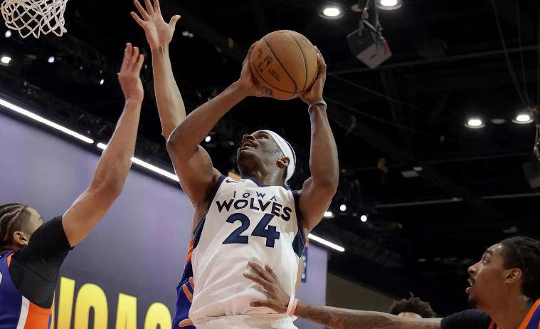 NBA职业联赛中文官网__实时赛程比分+球队资讯疯狂砍下40分！前马刺篮网锋线球员在森林狼二队打出惊艳表现