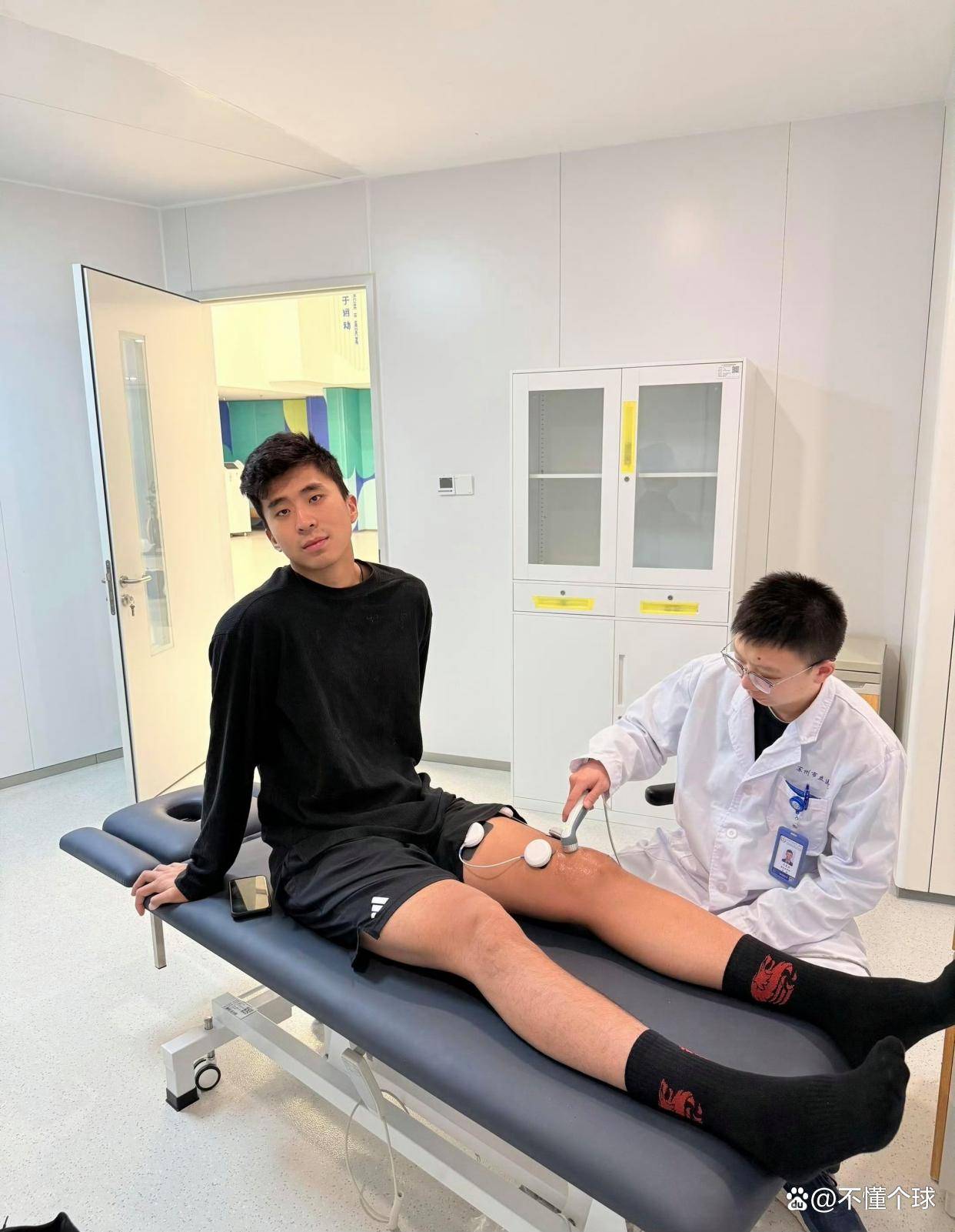 张景胤俄超留洋导致伤病恶化高水平联赛西班牙足球甲级联赛赛程太密集了