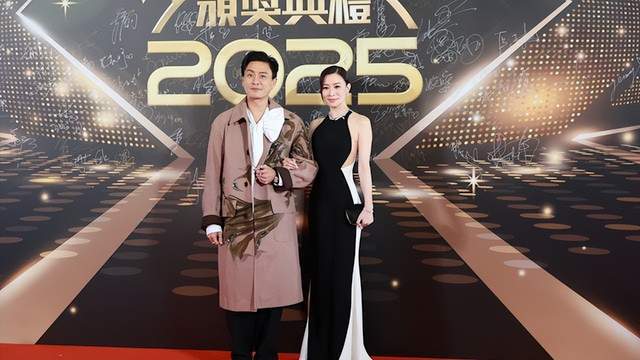 史无前例！佘诗曼第四次获视后，黄宗泽获“双料视帝”破个人记录