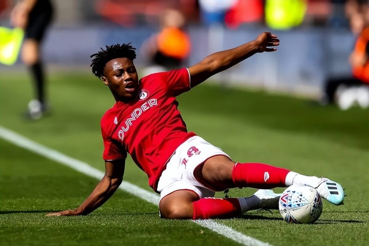 原创             让曼城追上阿森纳的希望，塞梅尼奥靠防守投入度吸引瓜帅