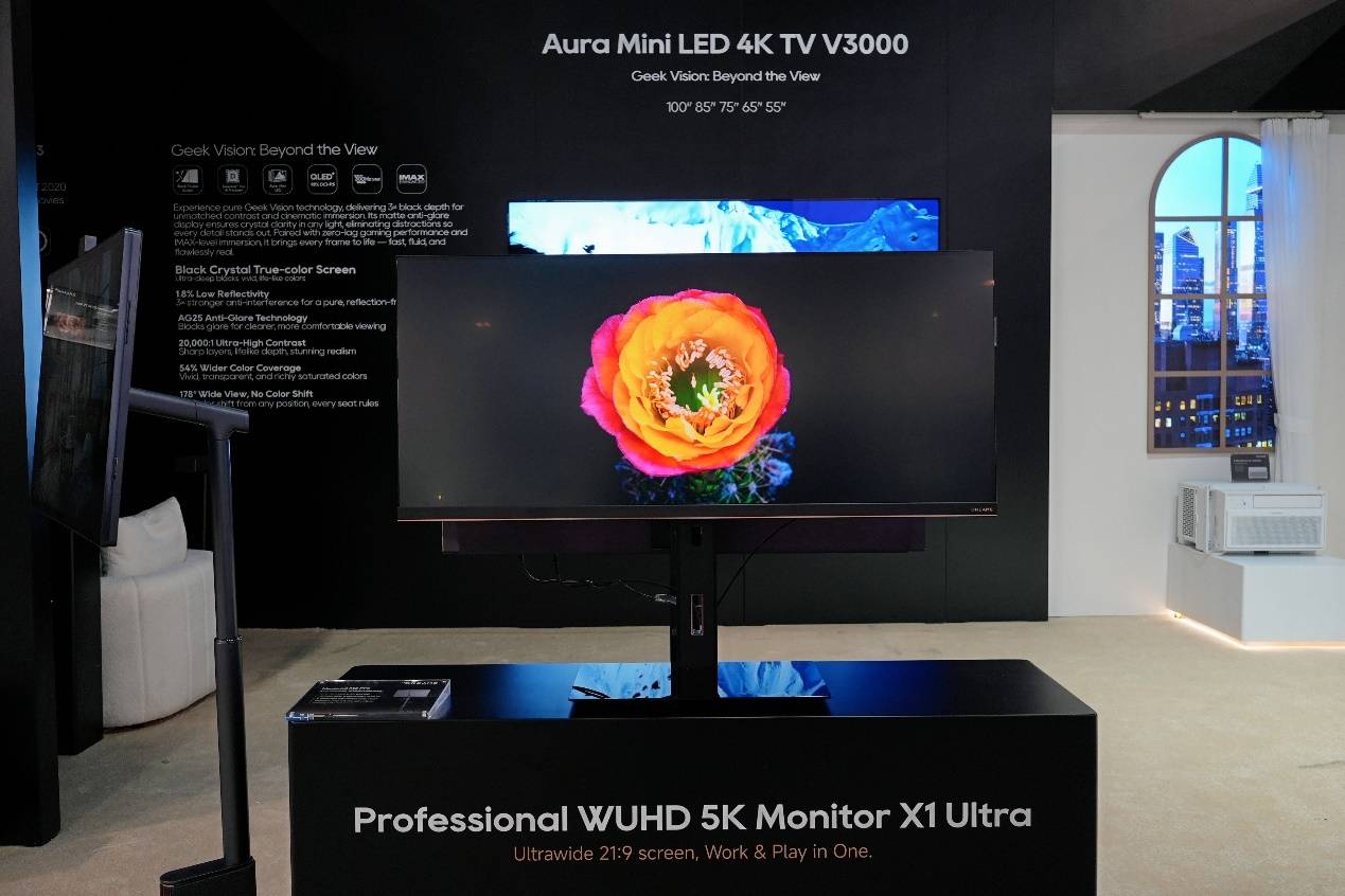 追觅电视CES首秀：拳拳到肉的创新 用三重AI重新发明电视！