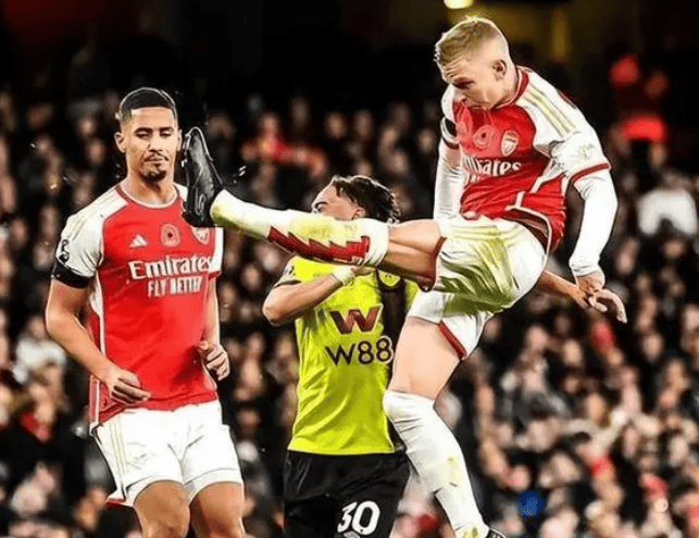 英超联赛免费高清直播+实时赛程+积分预测（2025赛季全覆盖）英超热门：压力山大热刺惨败红魔连胜