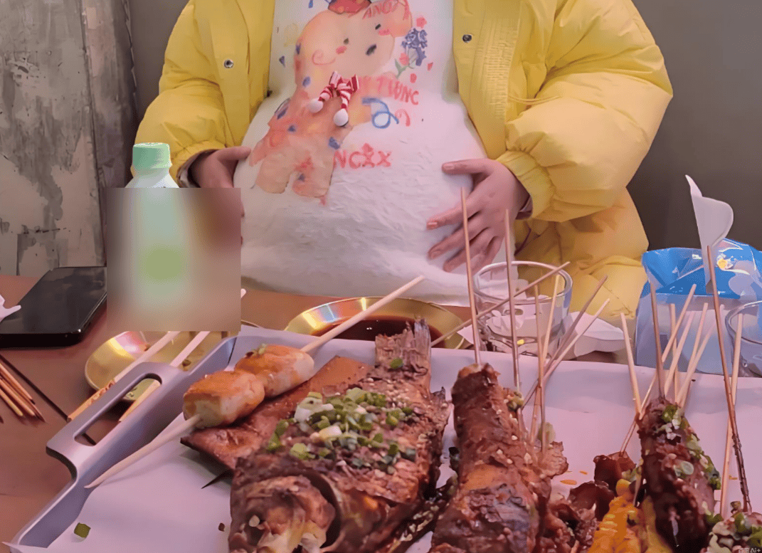 这些很多孕妇都喜欢吃的食物,却会引发胎毒,孕期要少吃