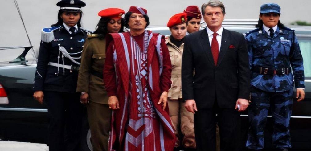 1982年卡扎菲访华，张嘴就要买大杀器，被中方拒绝后就再也没来