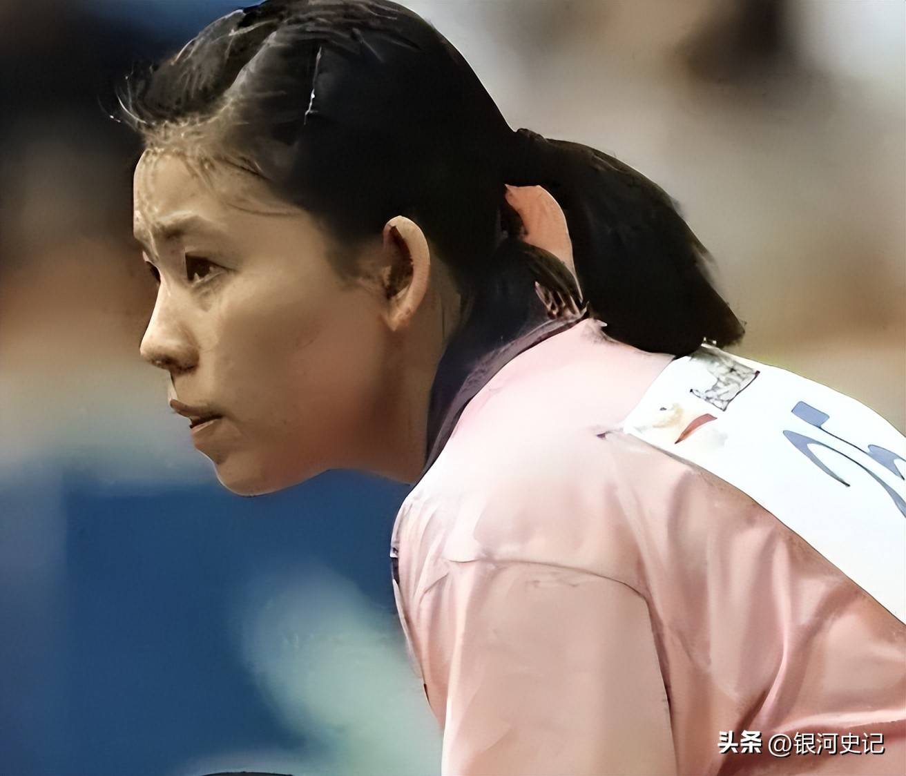 涉贪腐被带走、败光20亿、移民改国籍，邓亚萍身上的谣言太离谱