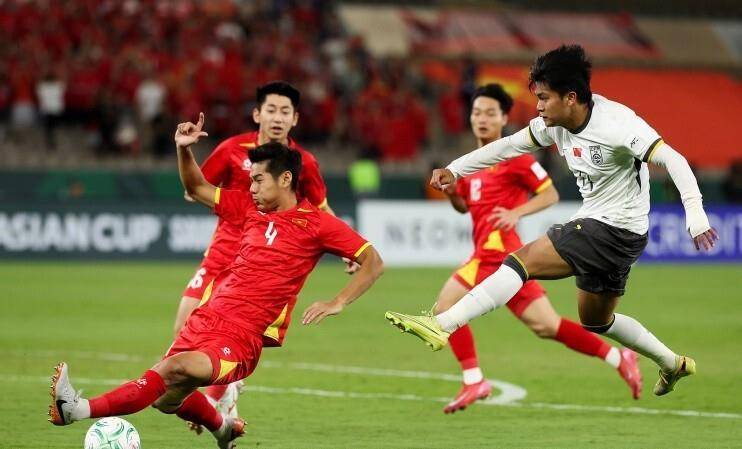 苟着踢也能进决赛？这支U23国足用最丑的足球踢出了最硬气的成绩！世界杯-足球赛事比分体育网