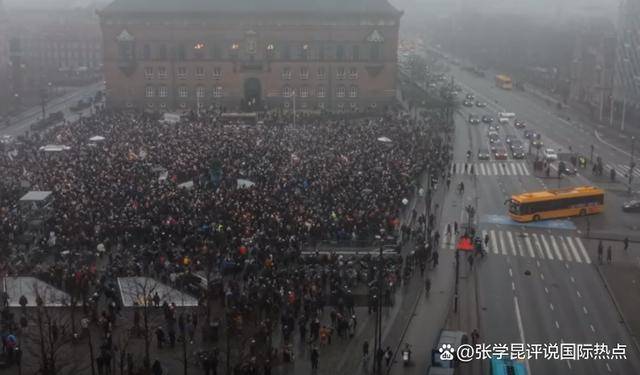 一觉醒来变天，格陵兰被卖了，吕特痛快答应，只求特朗普手下留情