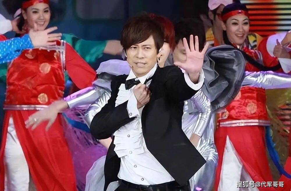 57岁解晓东近况曝光！连上14次春晚，如今家产被拍卖住进养老院？