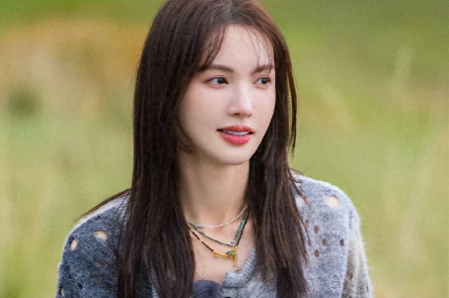 金晨肇事逃逸现场曝光!女助理顶包画面被拍,和狗仔讨价还价没谈拢,没有任何公关机会了!!