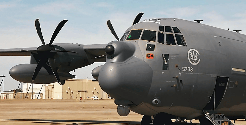 美军特种兵进入伊朗邻国，将奇袭德黑兰，或要重蹈委内瑞拉覆辙？