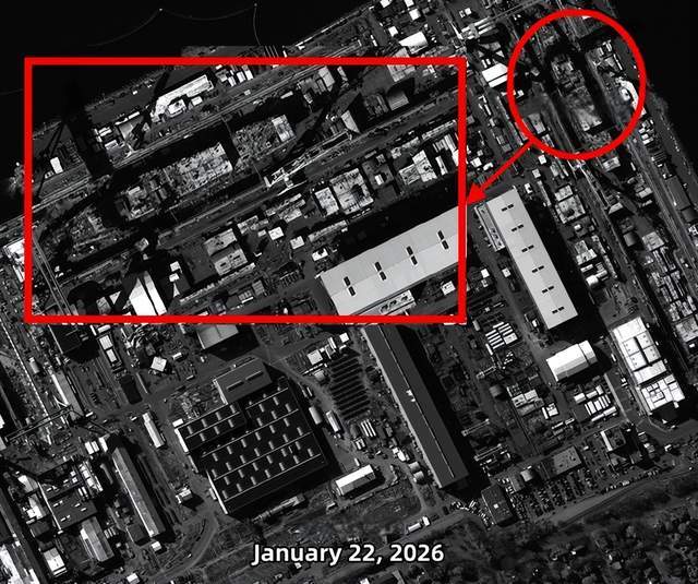 福特三号舰近况曝光,和福建舰同时建造,如今进度已输给004航母了