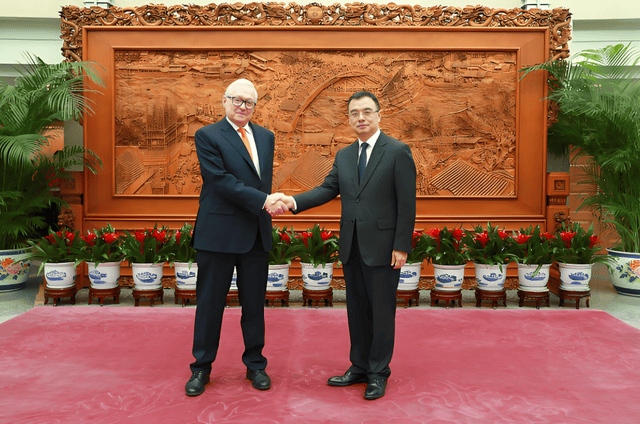 不是普通会谈！在核控体系崩溃前夜，中俄向世界传递什么信号？