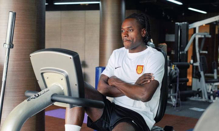 欧冠最快射手加盟重庆铜梁龙边路极速西甲联