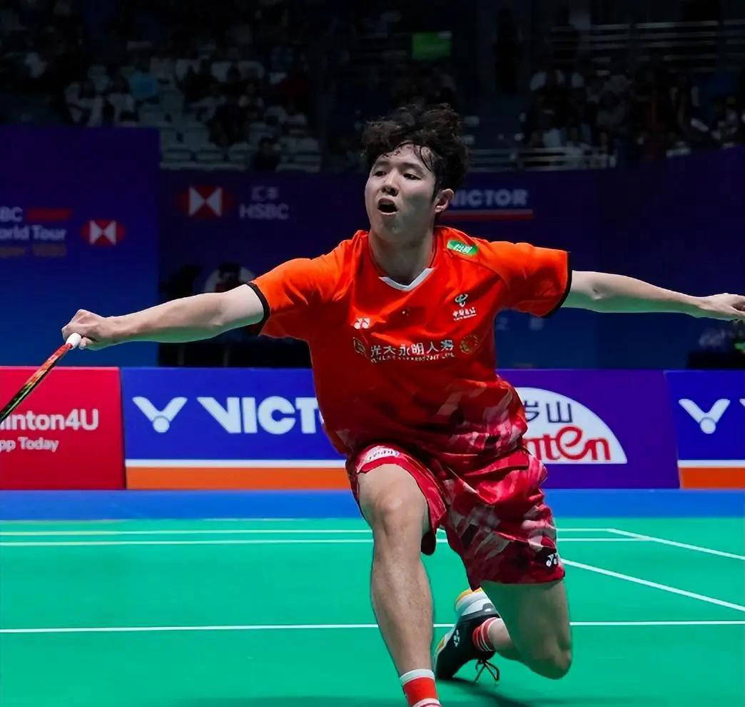 NBA职业联赛中文官网__实时赛程比分+球队资讯何济霆与孙超获国家队青睐彰显国羽教练