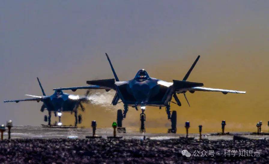 中国歼-20真能外销？美媒曝时间表，首个买家竟不是巴铁？