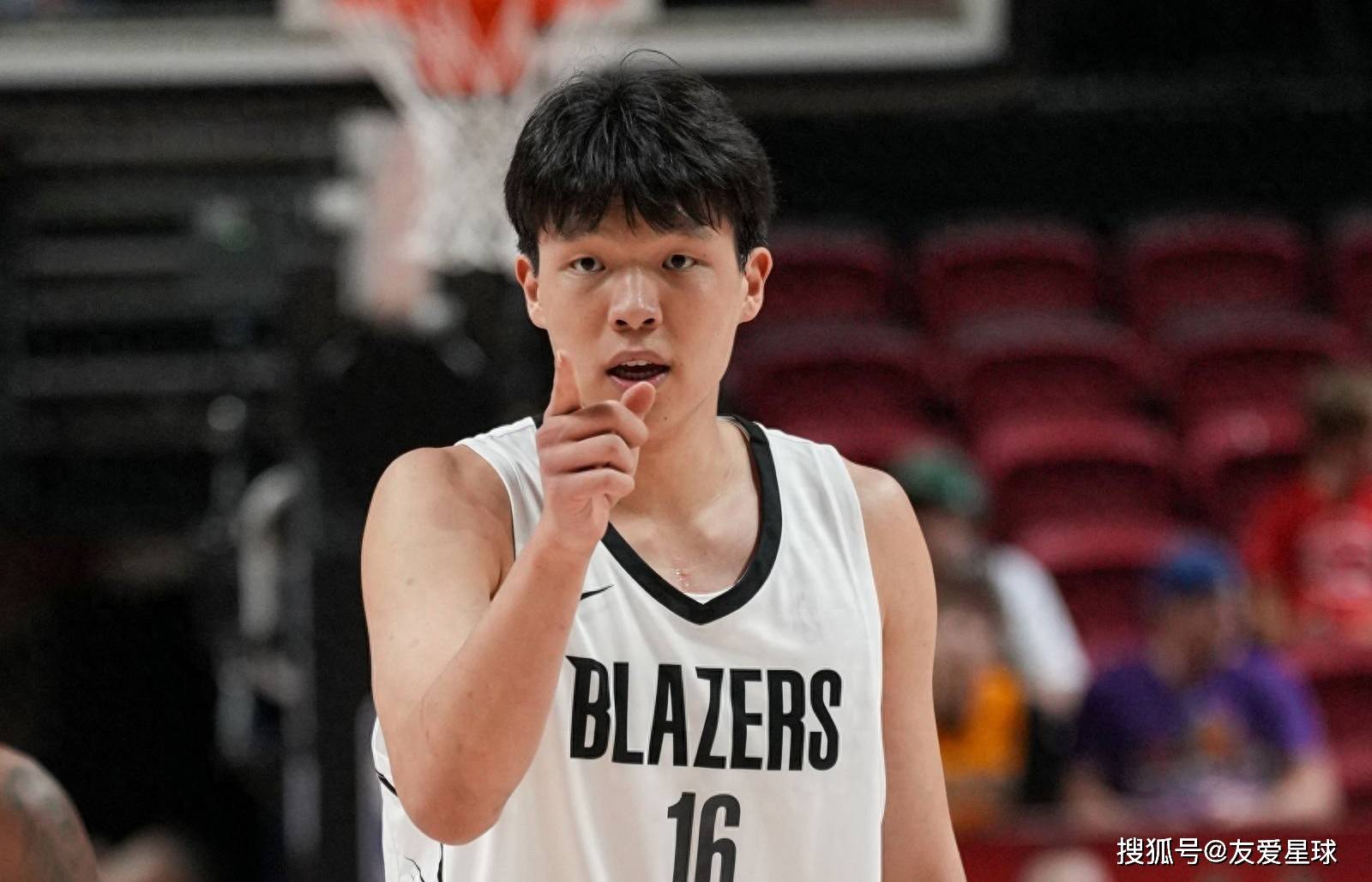 NBA职业联赛中文官网__实时赛程比分+球队资讯今日！CCT