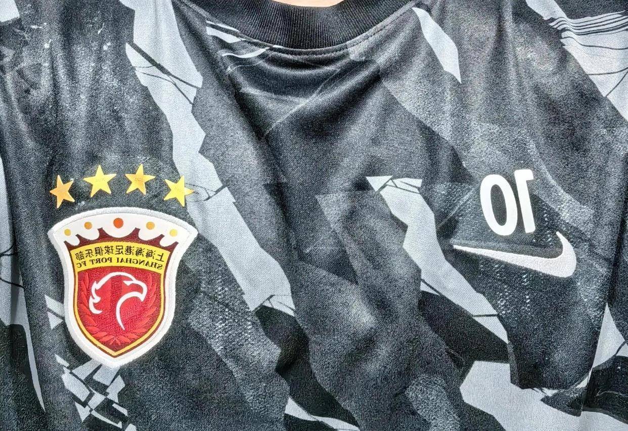 中超冠军教头杀进英超英格兰足球超级联赛！