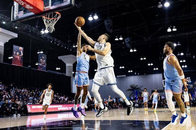 CBA盘口与数据深度__今日CBA盘口分析·大小分策略·球队档案中国双星除夕追梦！卡