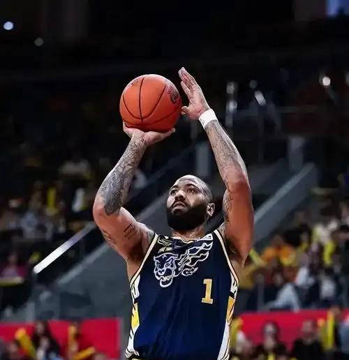 CBA盘口与数据深度__今日CBA盘口分析·大小分策略·球队