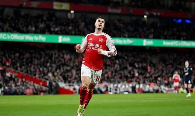 英超联赛免费高清直播+实时赛程+积分预测（2025赛季全覆盖）阿森纳足总杯4球大胜晋级英超欧冠联赛杯齐头并进领跑