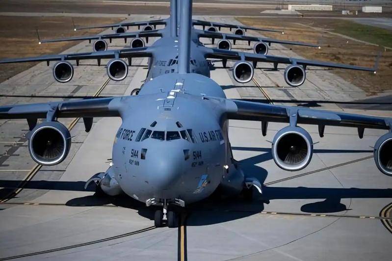 中美实力差距到底多大？俄媒曾指出：仅兵力和火炮强于美军