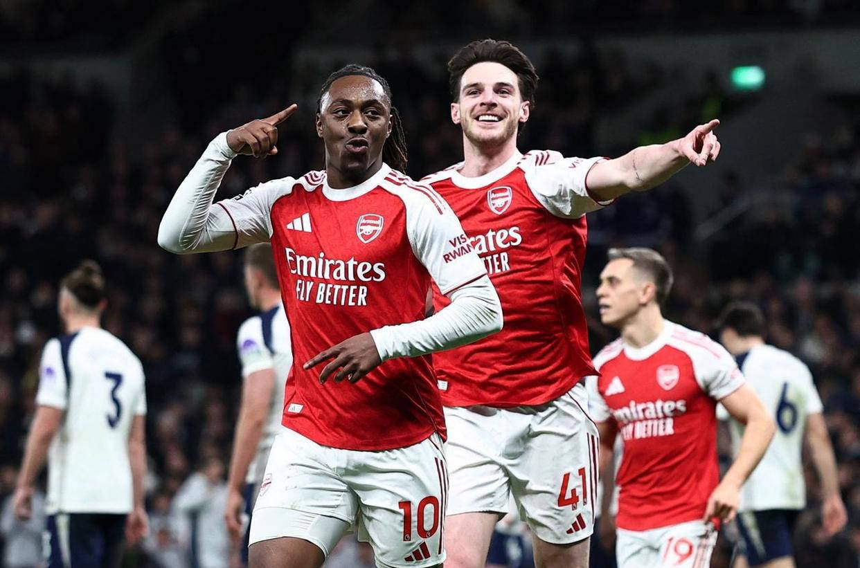 英超积分最新战报：阿森纳大胜领先曼城5分 利物浦两连胜紧追曼联英格兰足球超级联赛切尔西