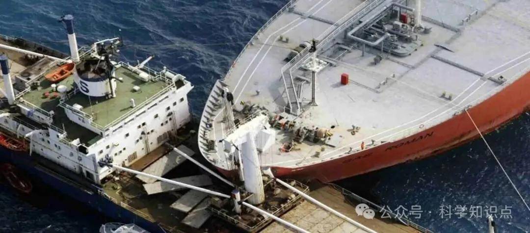 硬钢美国！斯里兰卡总统对着全国镜头宣布，决定为伊朗海军的一艘补给舰提供安全停靠和人道帮助！