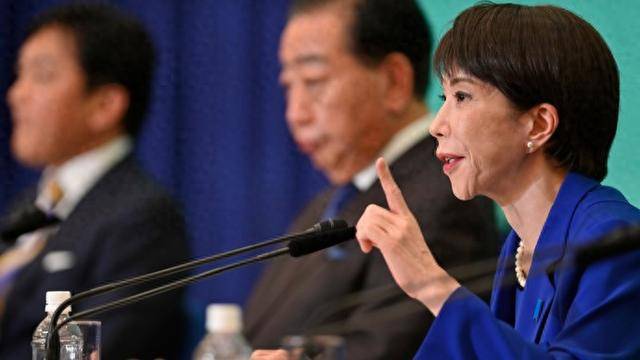 特朗普点名日本护航海峡，高市早苗：日本目前没计划派遣海军舰艇护航