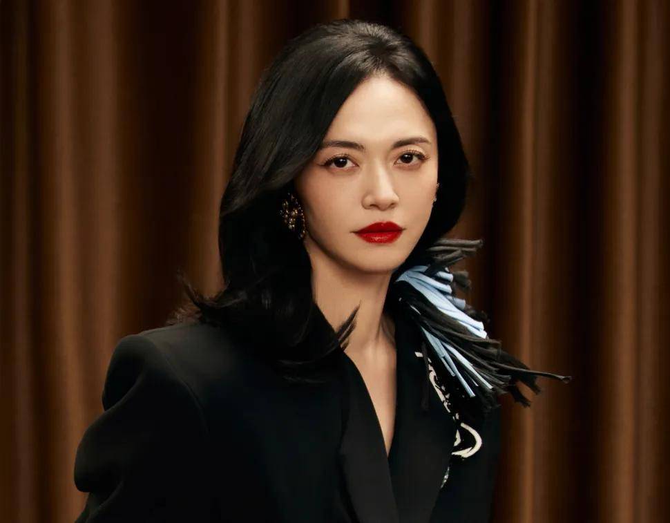 姚晨侯雯元否认恋情！被曝还要二搭电影，男方背景曝光资源爆棚