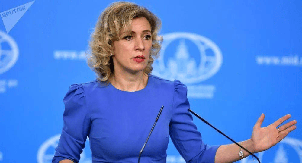 高市早苗专机刚抵华盛顿，还没见到特朗普，先等来了俄方两句话