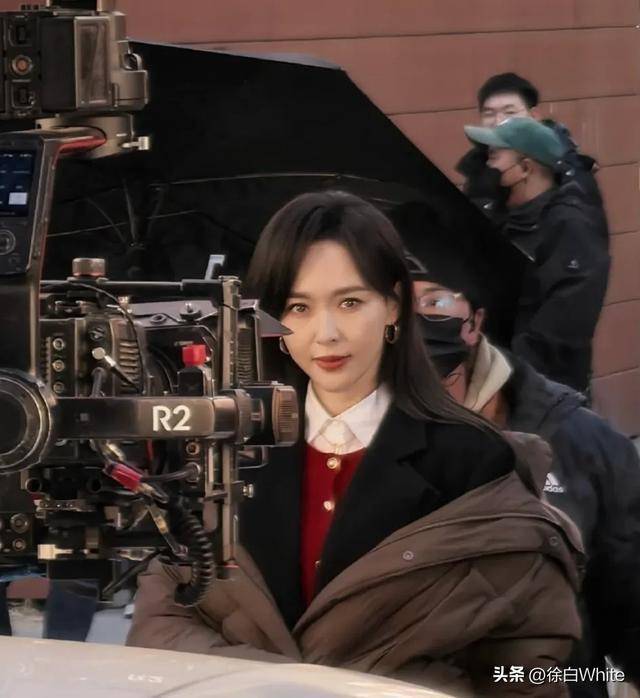 婚变猜测再起！唐嫣北京拍戏不回家，娱记称唐嫣罗晋无交集，离谱