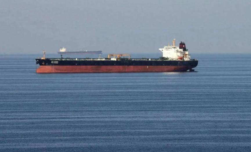 特朗普直接开出账单，交5万亿继续打，2.5万亿停战，每天烧钱20亿，都要盟友买单