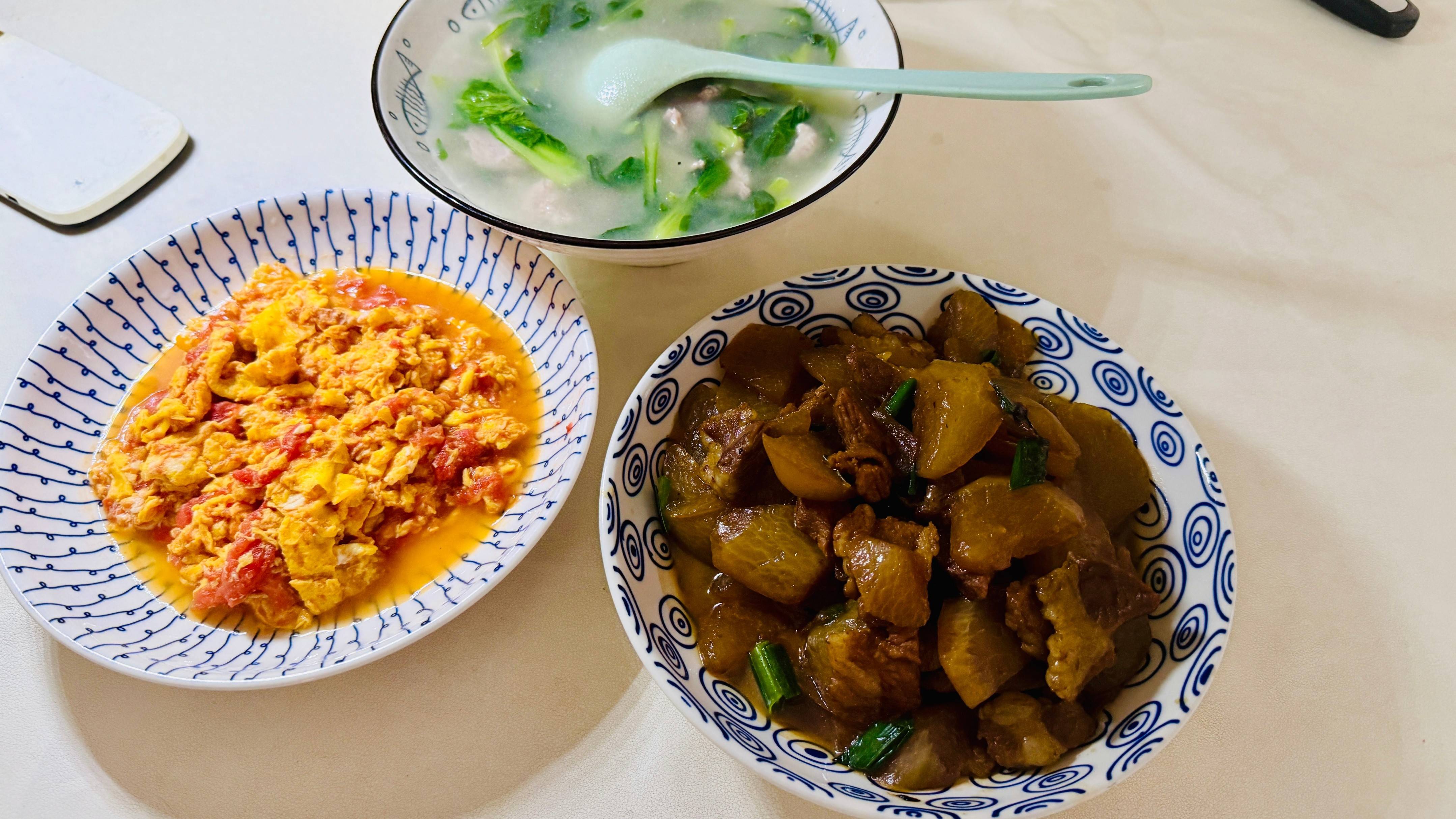 
        天气晴朗，家常菜真的会好吃起来