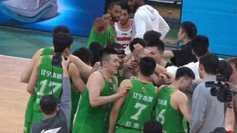 闹剧！广东女球迷起诉辽篮+CBA公司，拒绝调解索赔1元，舆论反转