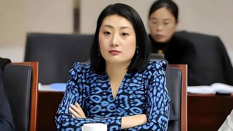 断崖式衰老的三个年龄段